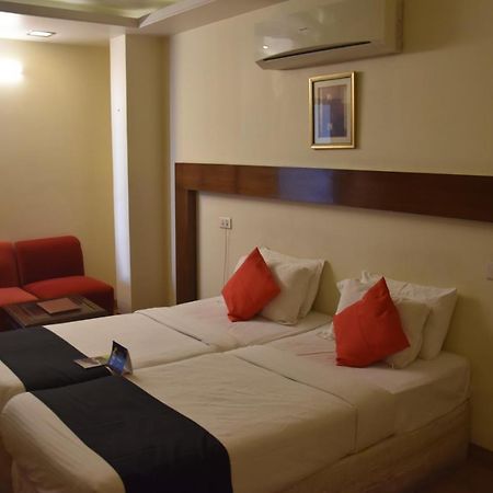Corporate Inn Raja Park Jaipur Eksteriør billede